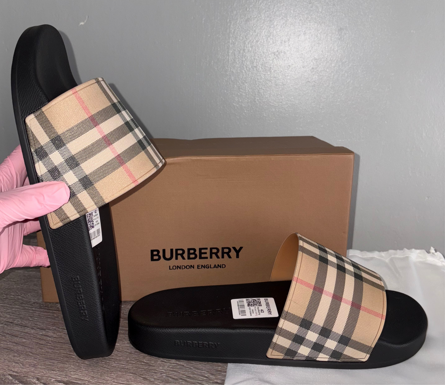 Men’s Checkered Inspired Sliders