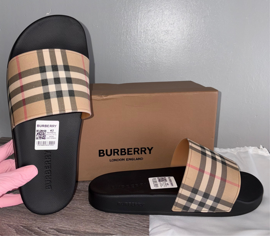 Ladies Checkered Inspired Sliders