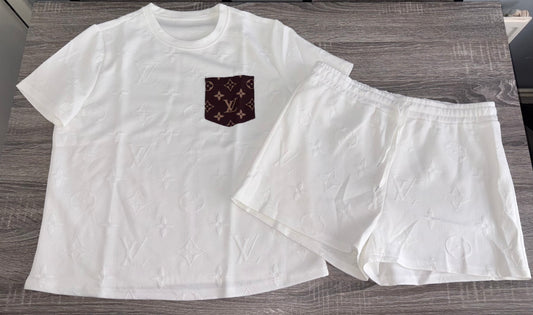 White Two Loui Piece Set